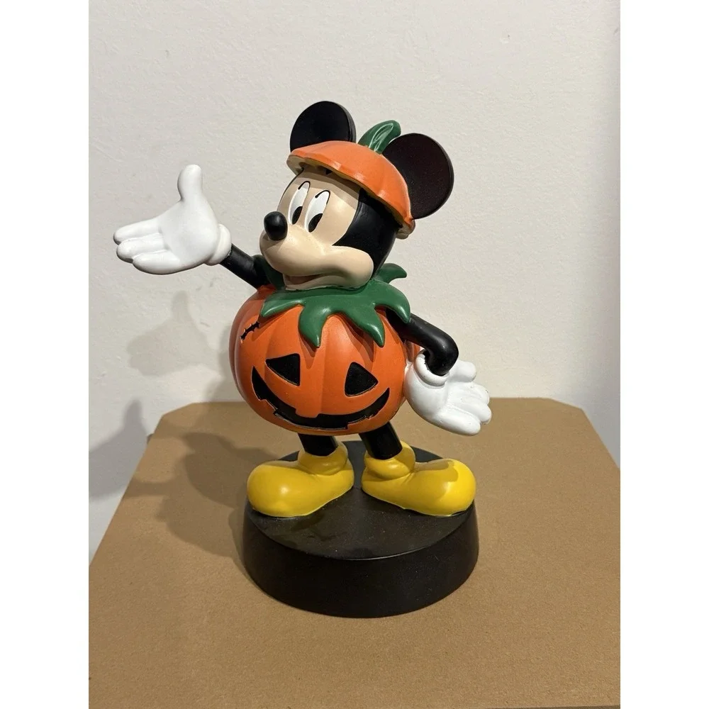 Disney Mickey Mouse Halloween Pumpkin Jack O Lantern Statue - FLAWS